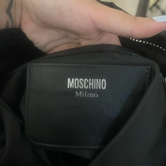 Moschino pill backpack RARE - Picture 4 of 7